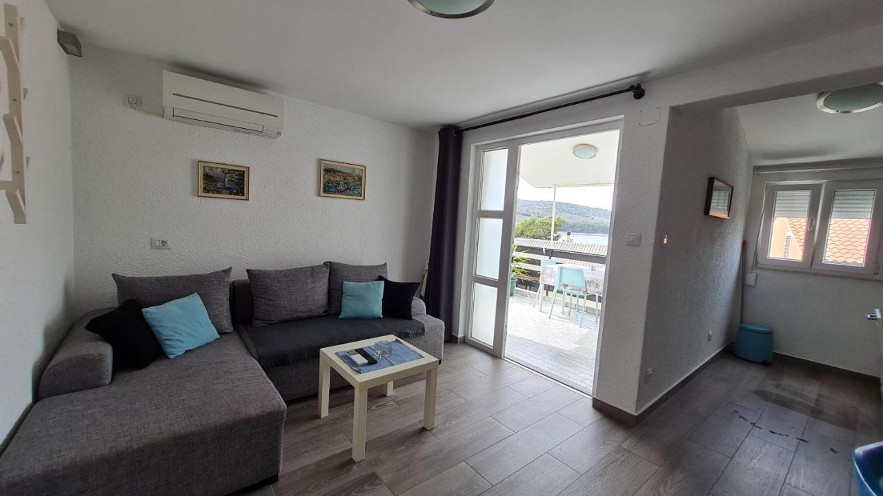 Apartman Dado 크레스 외부 사진