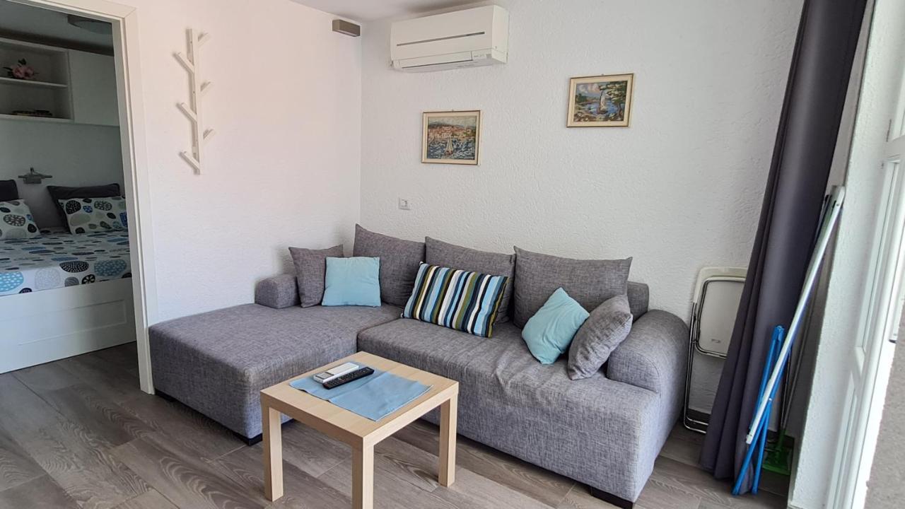 Apartman Dado 크레스 외부 사진